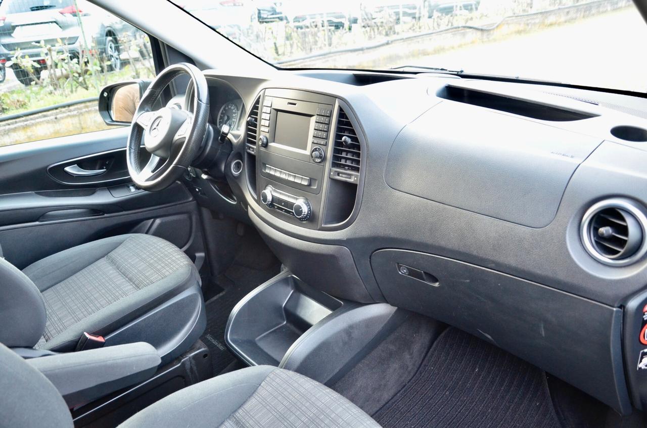 MERCEDES-BENZ VITO TOURER 2.2d 4matic 190cv AUT 8 POSTI, EXTRA LONG, VETTURA PRIVATA, UFF ITALIANA, RETROCAMERA, NAVI, PERMUTE