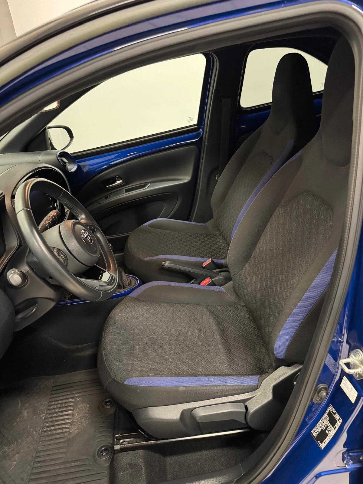 Toyota Aygo X 1.0 VVT-i 72 CV 5 porte Trend Air