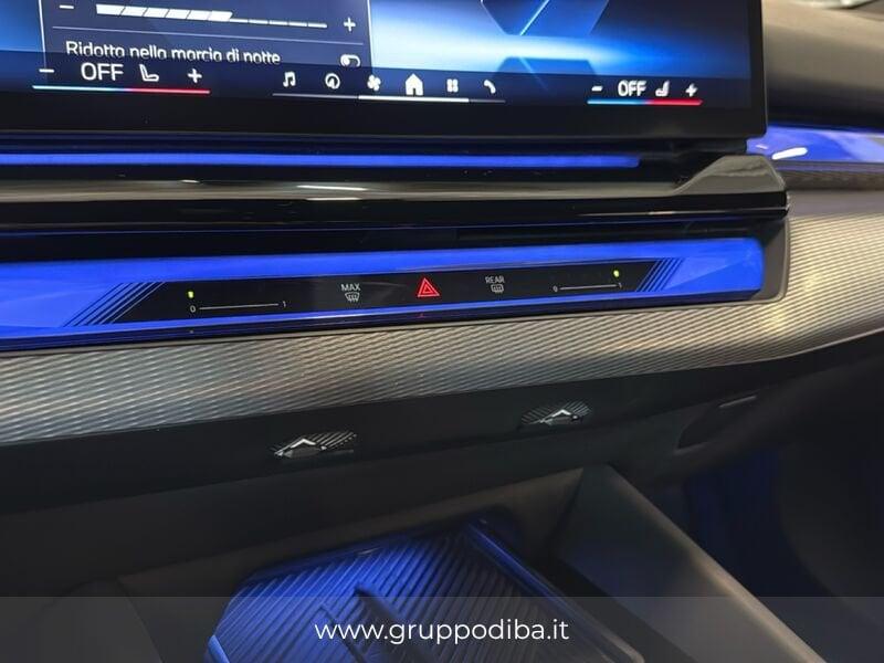 BMW Serie 5 G61 Touring 520d Touring 48V xdrive MSport Pro auto