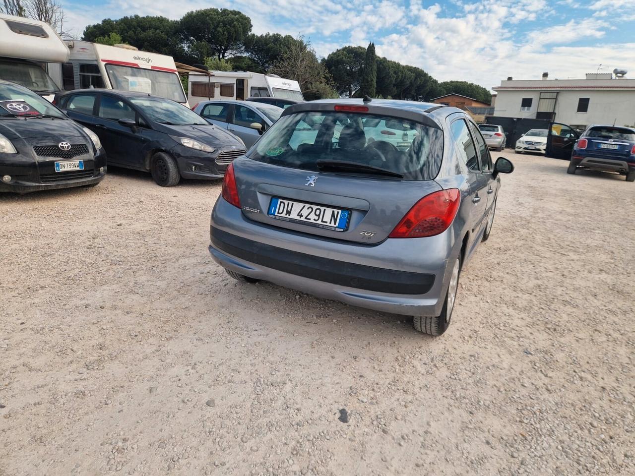 Peugeot 207 1.4 8V 75CV 5p. X Line ECO GPL