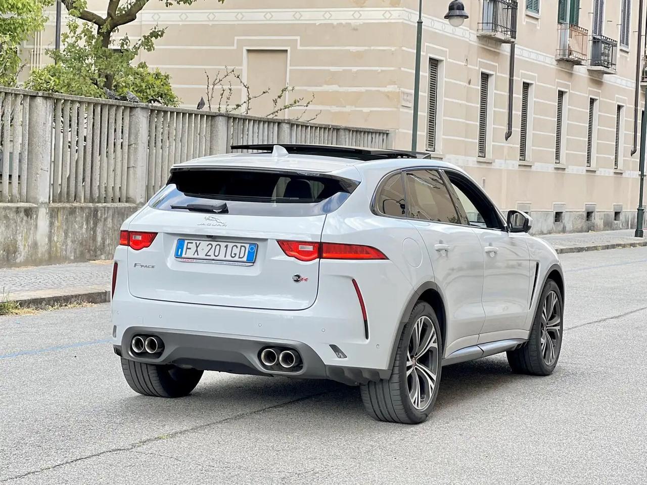 Jaguar F-Pace SVR 5.0 V8 SuperCharged 550cv aut.8 E6 AWD