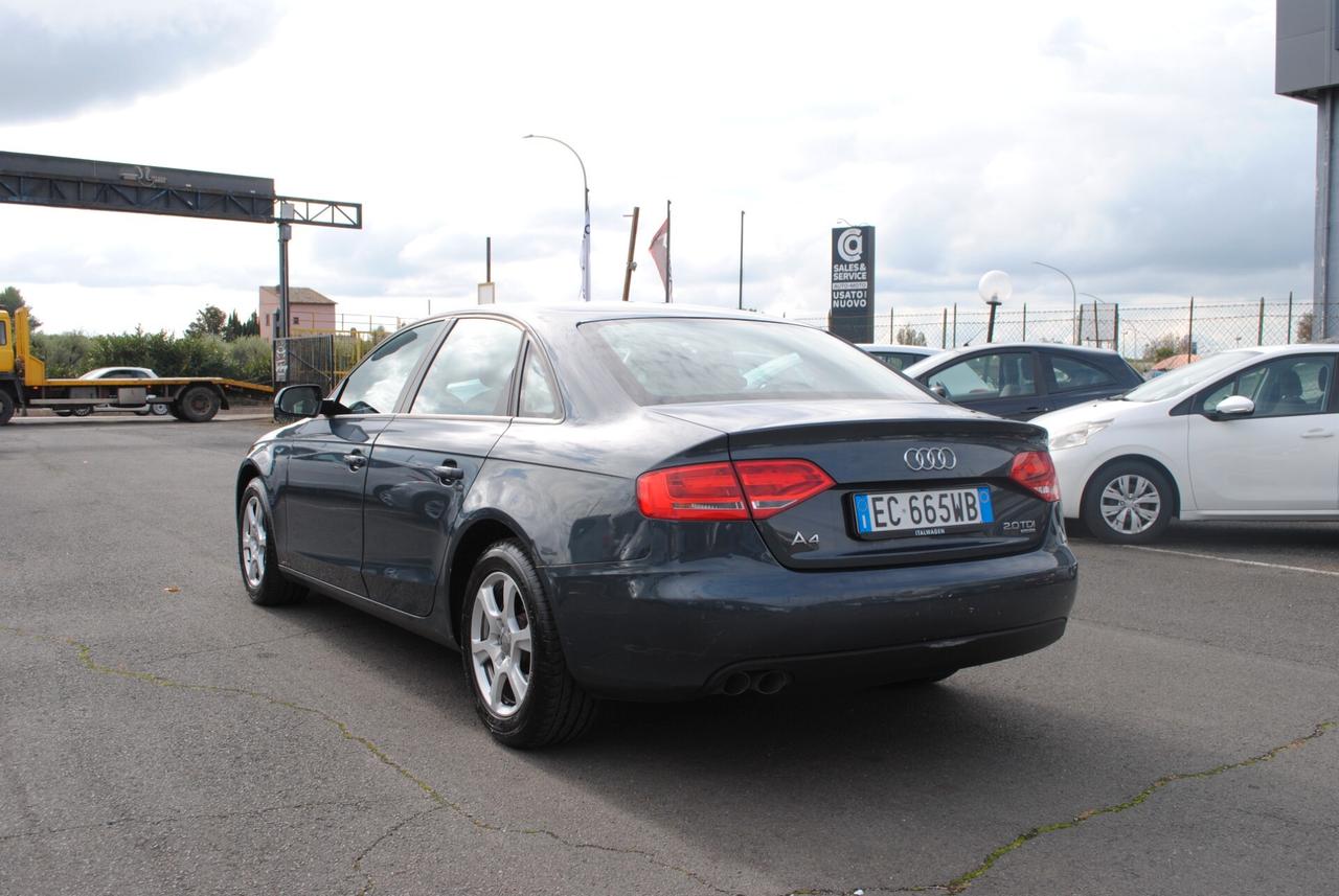 AUDI A4 2.0 TDI 143 CV OK NEOPATENTATI