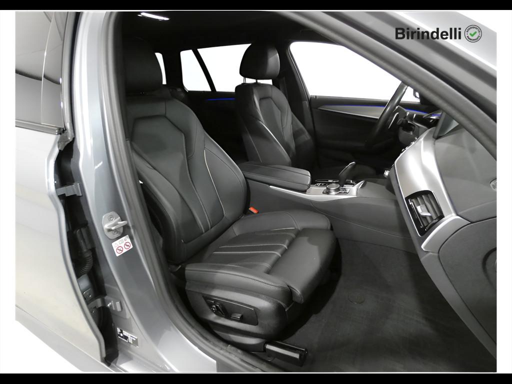 BMW Serie 5(G30/31/F90) - 530d 48V xDrive Touring Msport