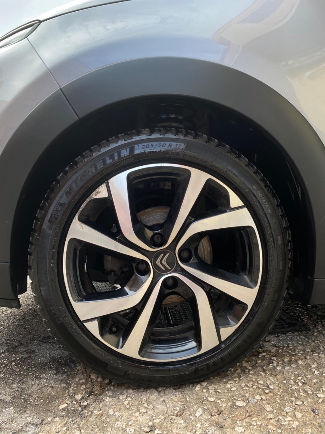 Citroen C3 PureTech 83 S&S Shine Pack