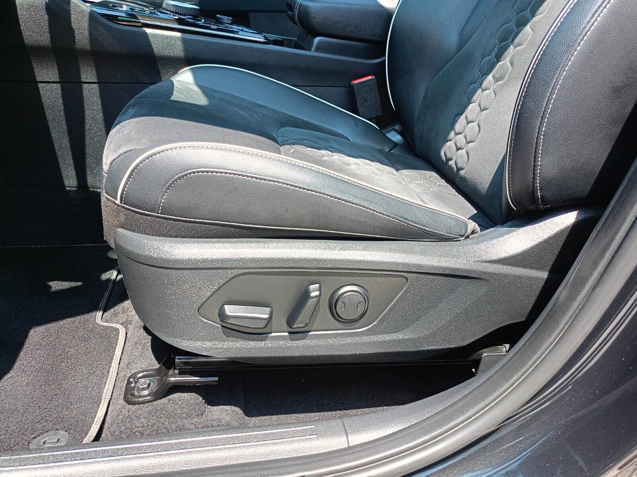 Kia Sportage 1.6 TGDi HEV AT GT-line Plus