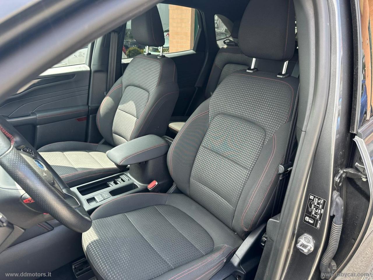 FORD Kuga 1.5 EcoBoost 150 CV 2WD ST-Line *ST LINE*