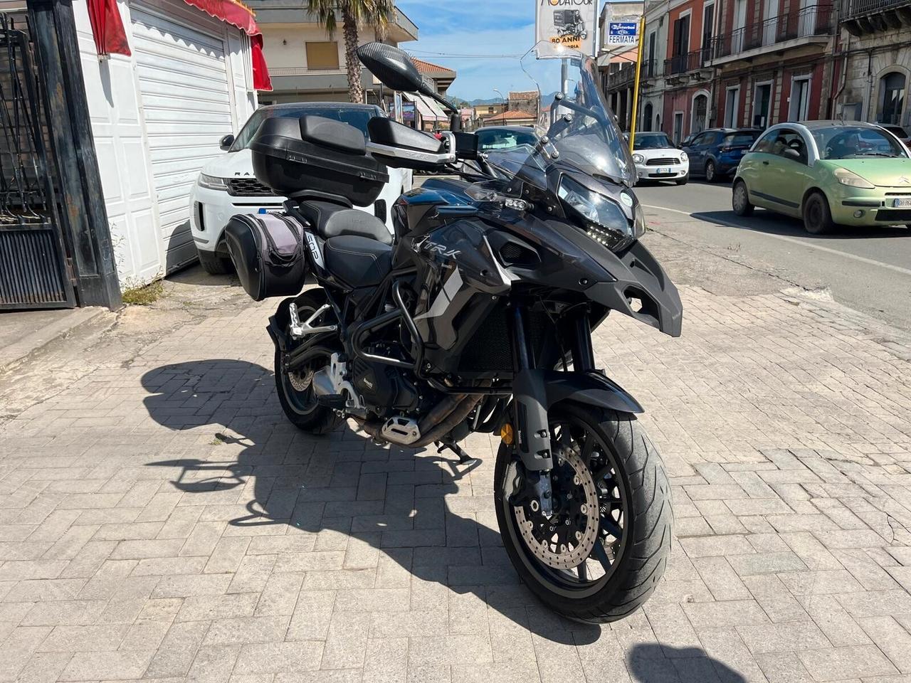 Benelli TRK 502 X