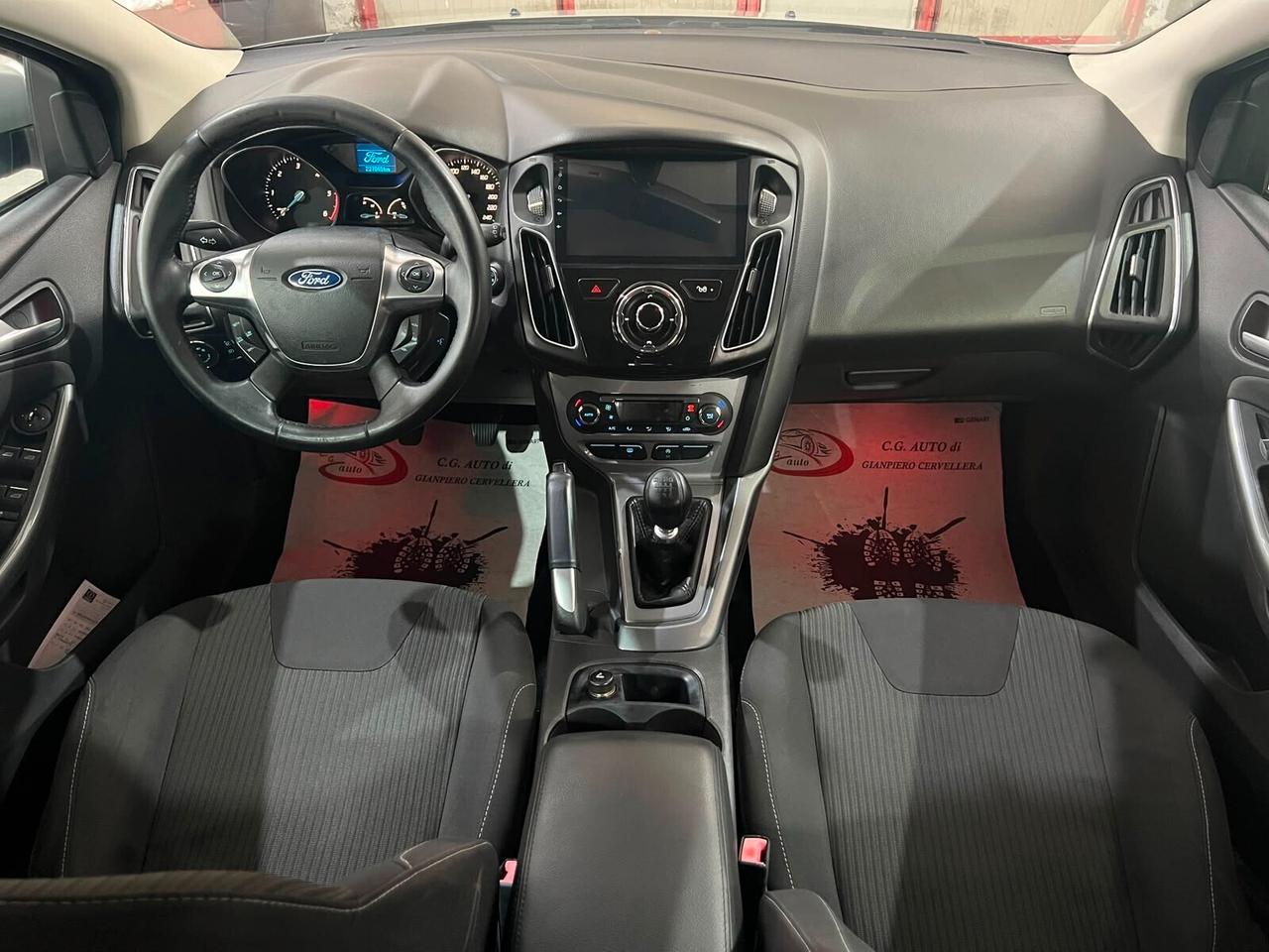 Ford Focus 1.6 116 CV - TITANIUM - 2014