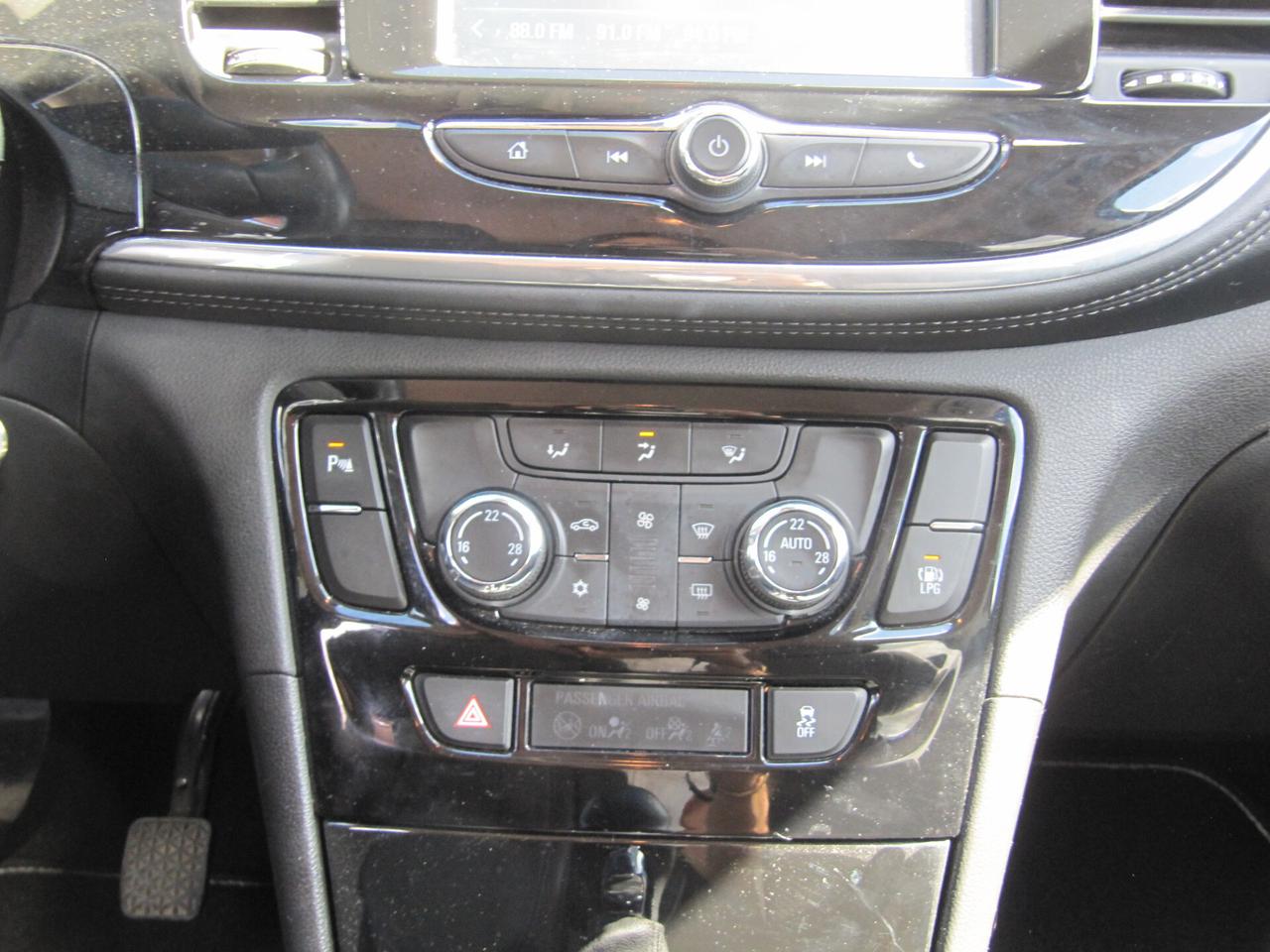 Opel Mokka X 1.4 Turbo GPL Tech 140CV 4x2 b-Color
