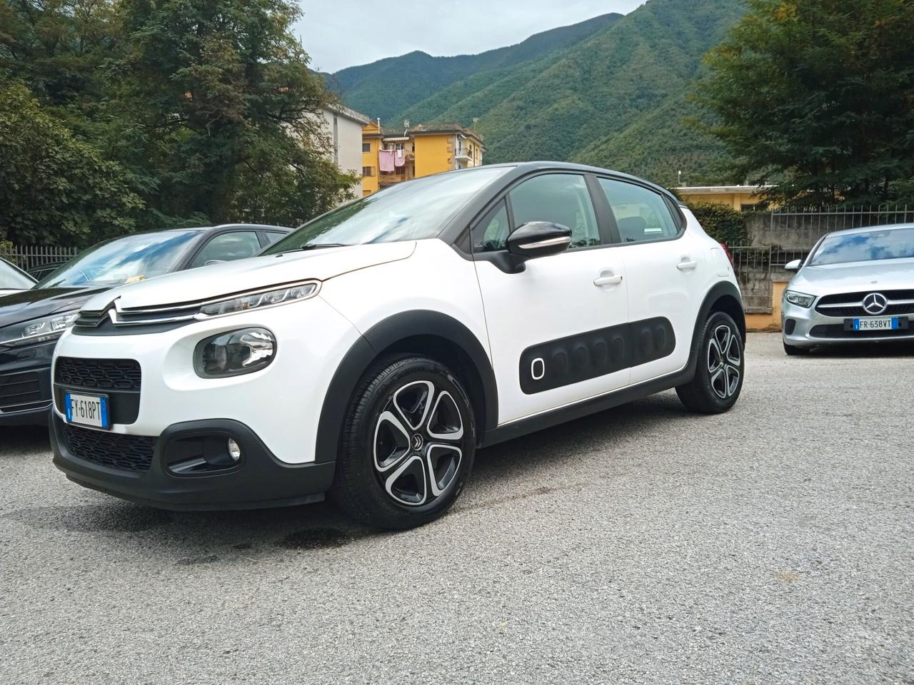 Citroen C3 PureTech 110 Shine TETTO NERO,