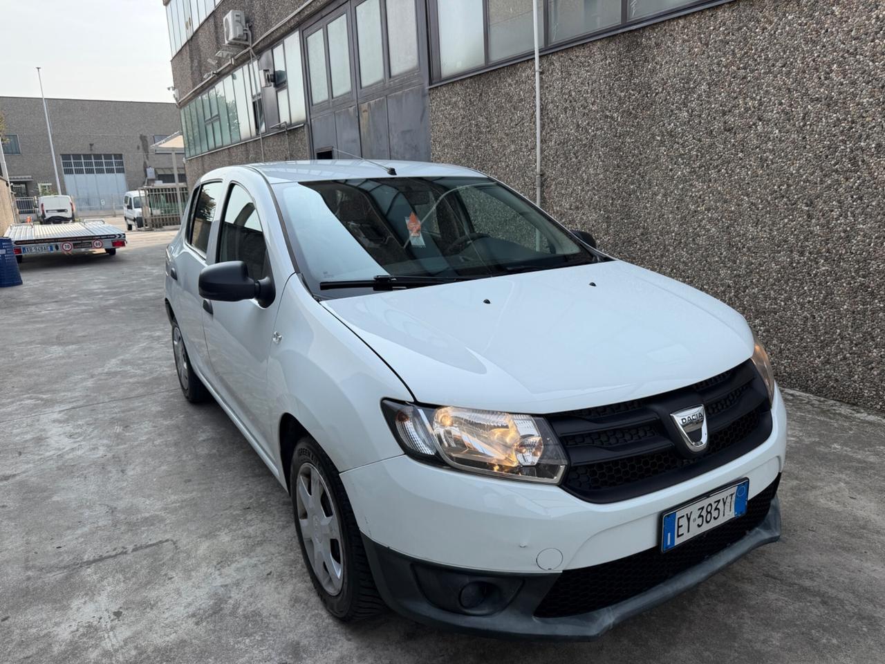 Dacia Sandero 1.2 BENZINA -GPL VALIDO 2035 75CV EURO 5B
