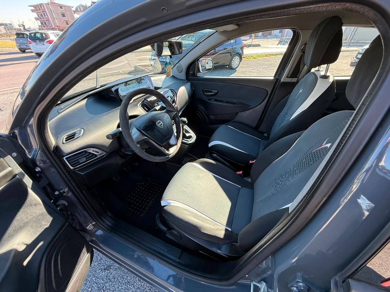 LANCIA YPSILON 1.3MULTIJET 16V 95CV S&S