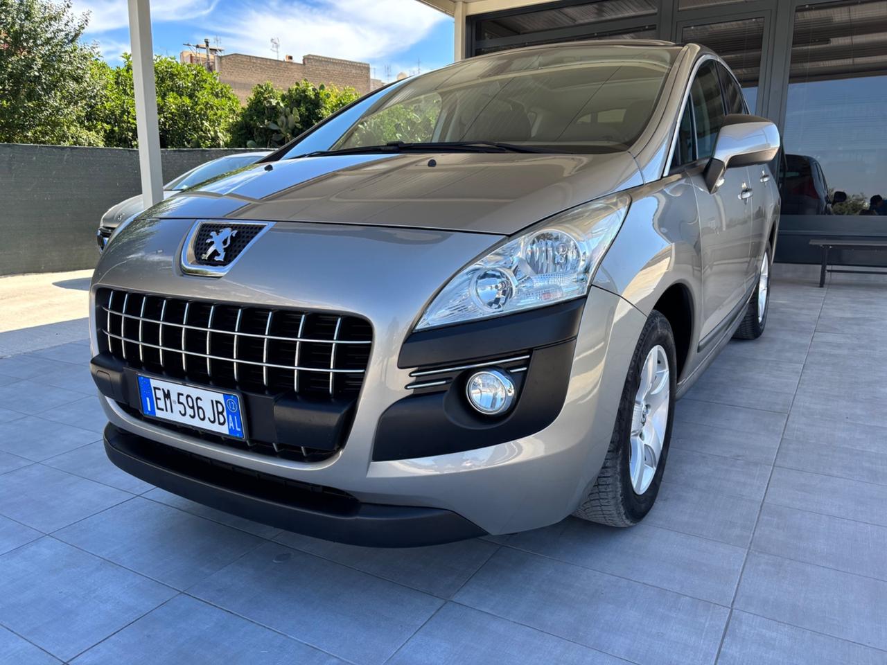Peugeot 3008 1.6 HDi 112CV Allure