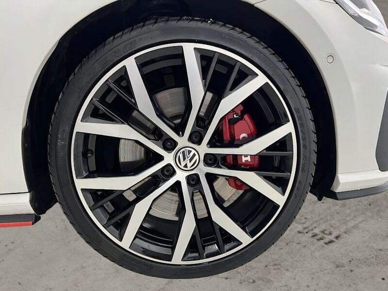 Volkswagen Golf Golf GTI Performance 2.0 245 CV TSI DSG 5p. BMT