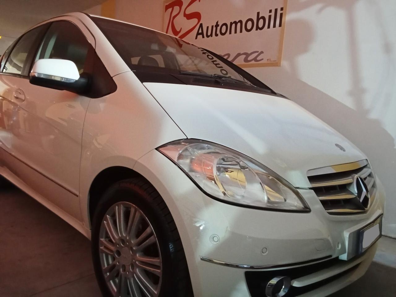 Mercedes-benz A 180 CDI BluEFFICENCY White My11