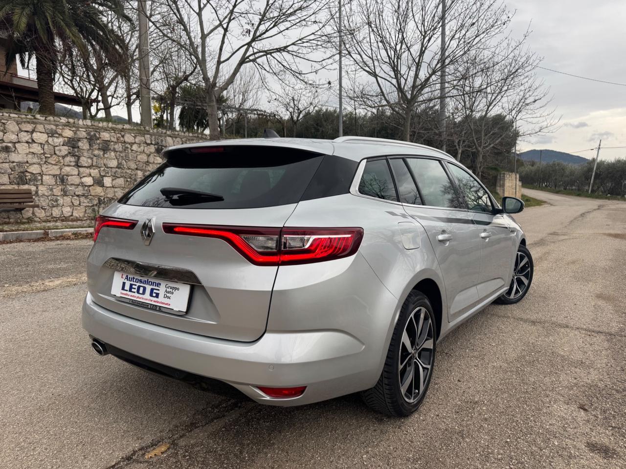 Renault Megane Mégane Sporter Blue dCi 115 CV EDC Intens