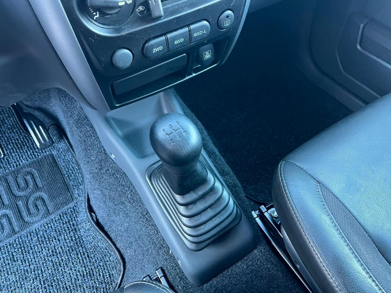 Suzuki Jimny 1.3 4WD A/T Evolution Plus