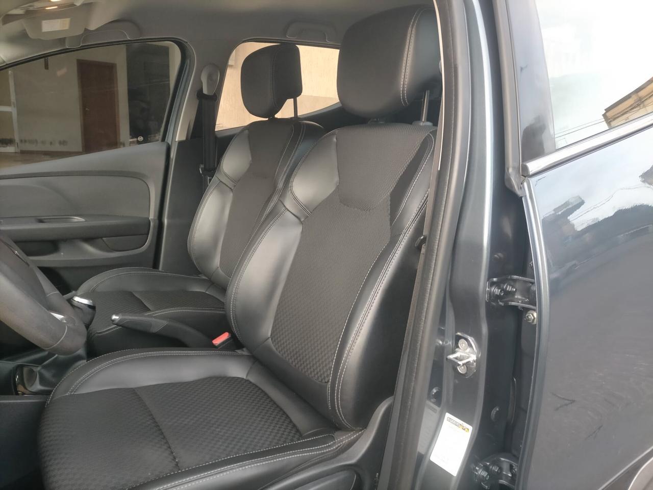 Renault Clio dCi 8V 90 CV Start&Stop 5 porte Energy Duel2