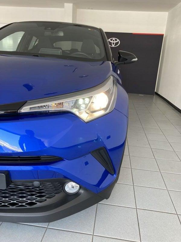 Toyota C-HR 1.8 Hybrid E-CVT Trend