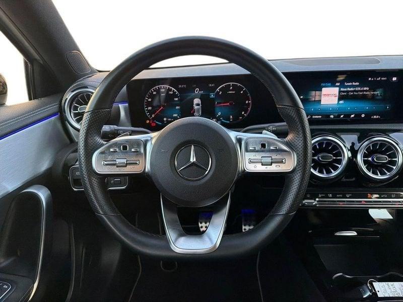 Mercedes-Benz Classe A A 180 d Premium Night edition Plus auto