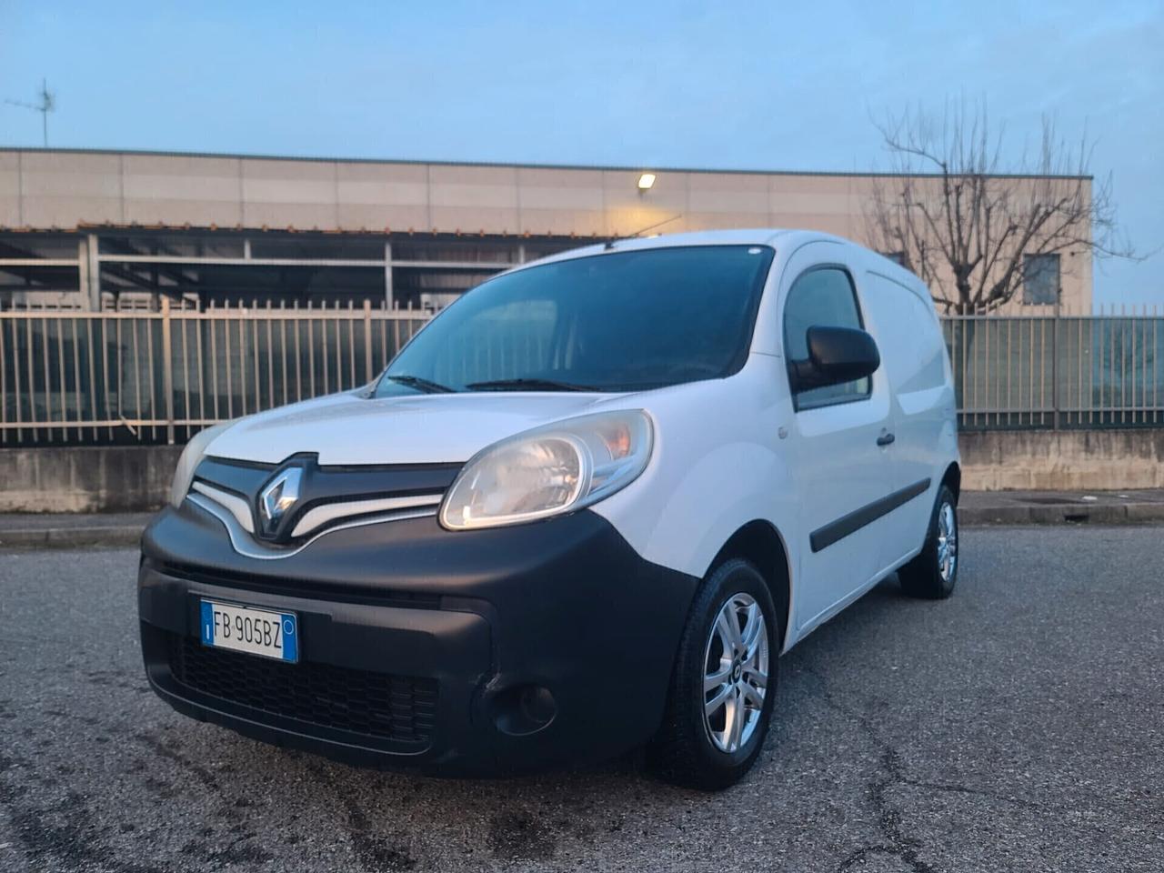 Renault Kangoo 1.5 dCi 75CV E5 FAP