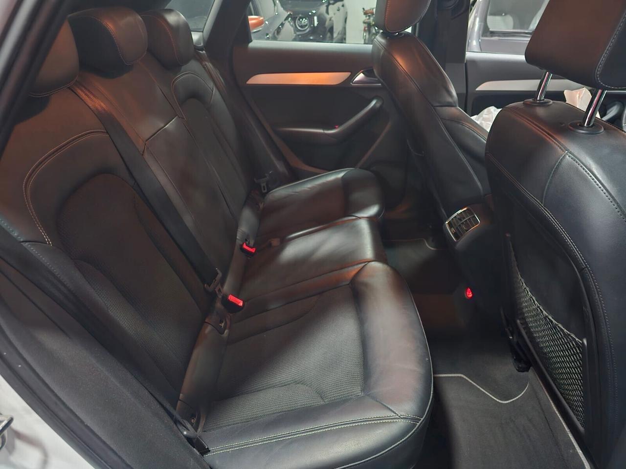 NUOVA AUDI Q3 S-LINE IDENTITY BLACK S-TRONIC 2.0 TDI 150CV QUATTRO