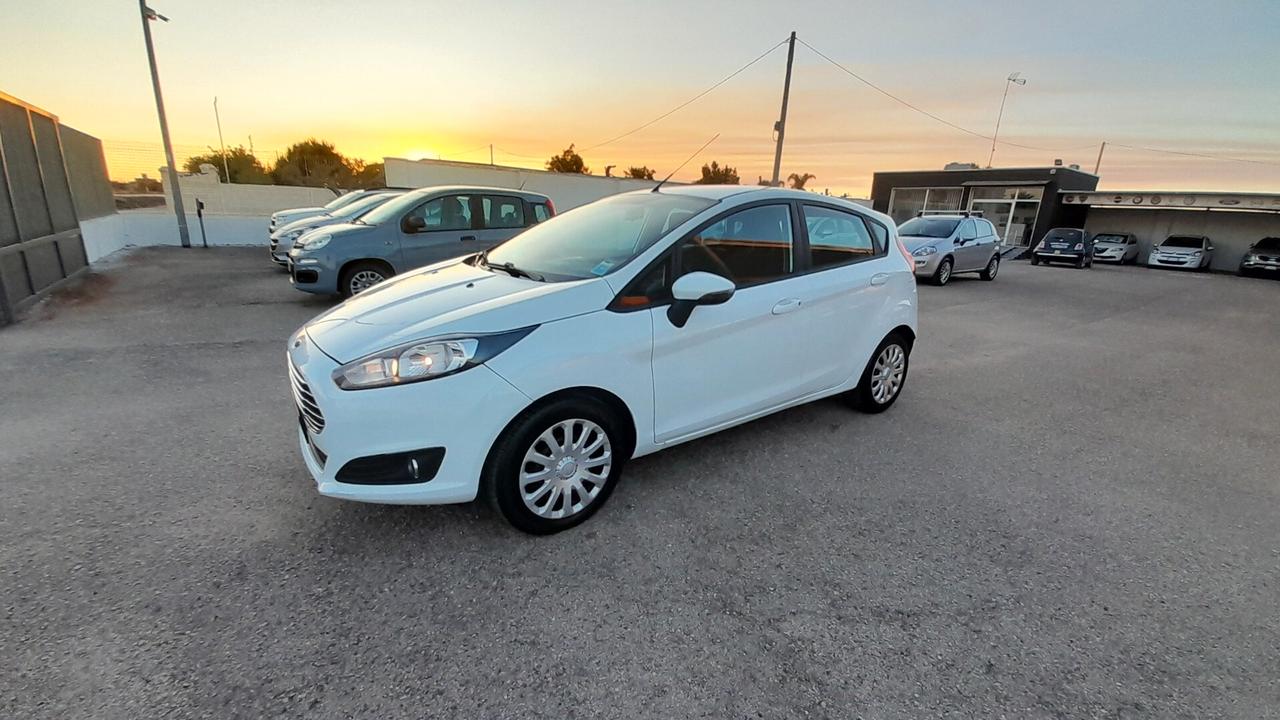 Ford Fiesta 1.5 TDCi 75CV 5 porte