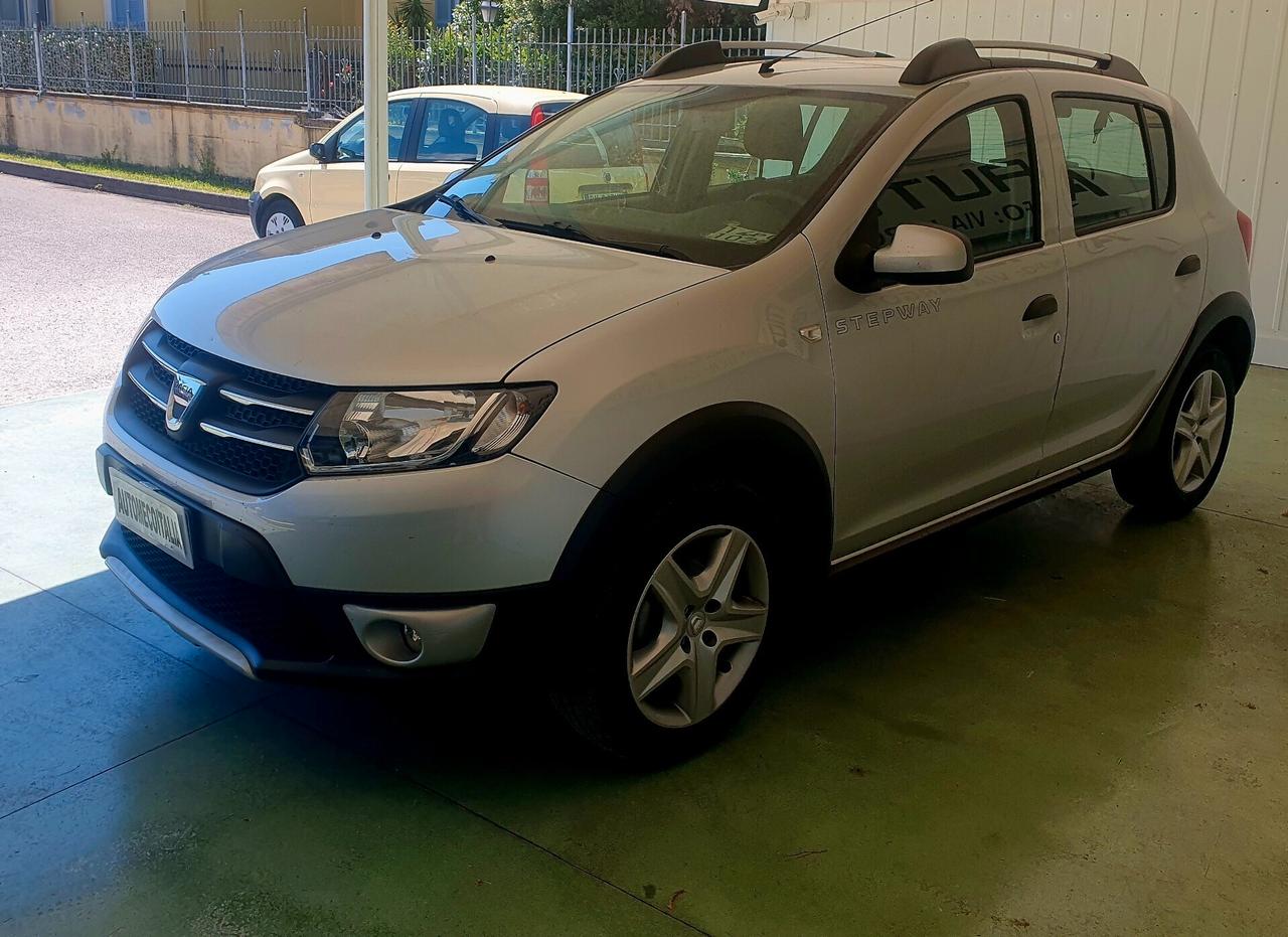 Dacia Sandero Stepway- GPL - 2016 - KM. 82 MILA