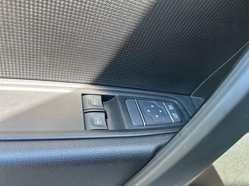 Nissan Townstar EV Townstar 22kW Van Acenta L1