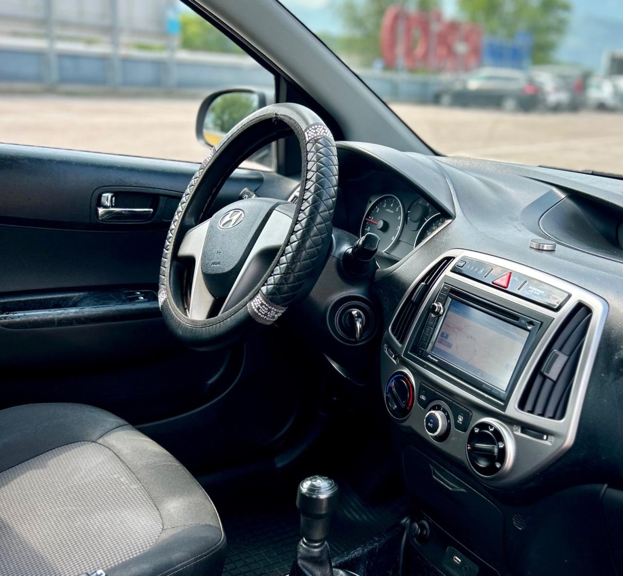 Hyundai i20 1.2 5p. Sound Edition Neopatentati