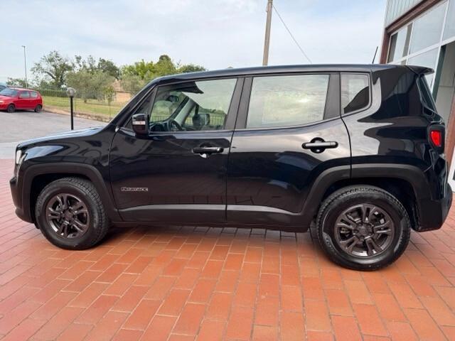 Jeep Renegade 1.6 Mjt 130 CV soli 34000 km Total Black da 150 euro al mese