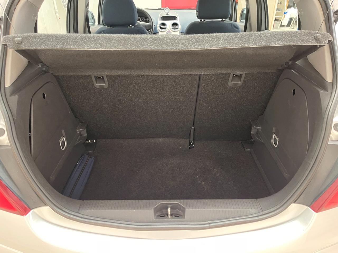 Opel Corsa Opel Corsa Enjoy 1.2 5 porte-LEGGI SOTTO