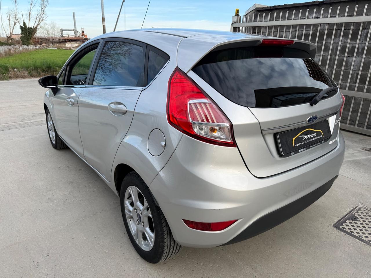 Ford Fiesta 1.4 5 porte Bz.- GPL Black & White Edition