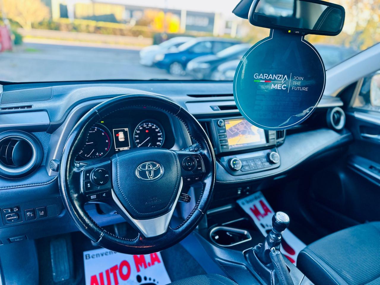 Toyota RAV 4 2016 2.0 D-4D km 130,000 ok neopatentati ! ! !