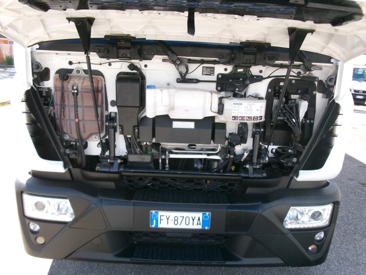 Iveco EUROCARGO 120/25 E6 FRIGO+PEDANA FRC 09/28