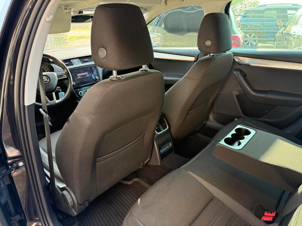 Skoda Octavia 1.6 Diesel Neopatentati Cambio Automatico