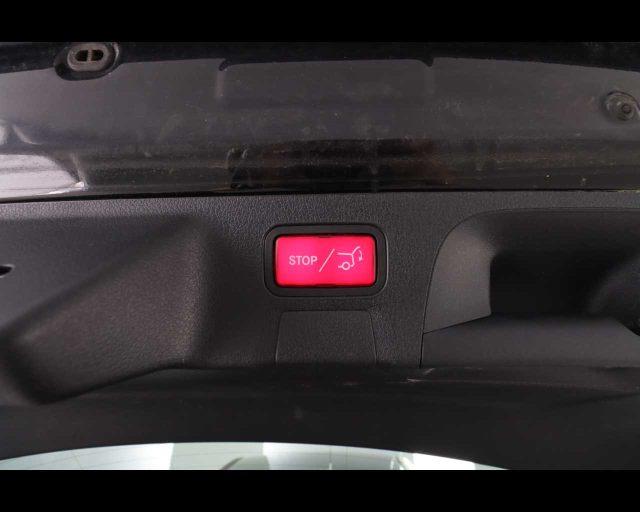 MERCEDES-BENZ CLA 200 d Automatic Shooting Brake Business Extra