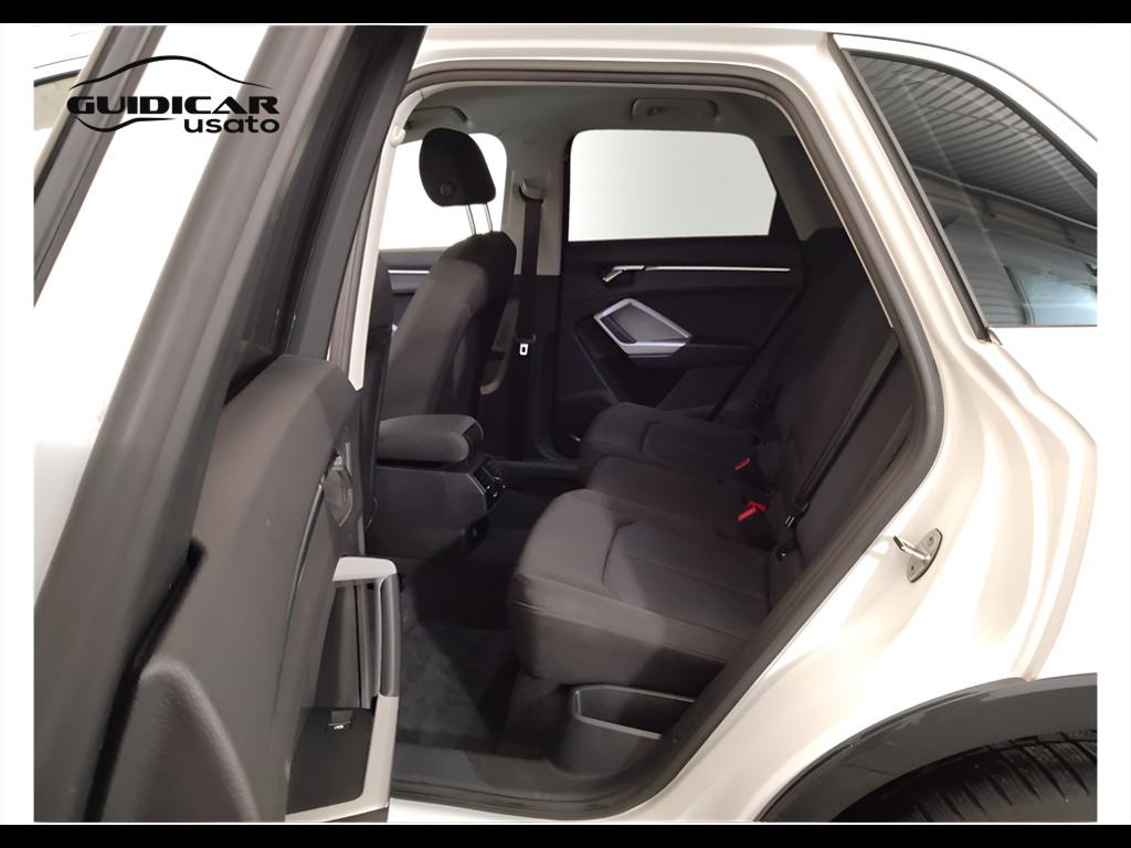 AUDI Q3 II 2018 - Q3 35 2.0 tdi Business Advanced