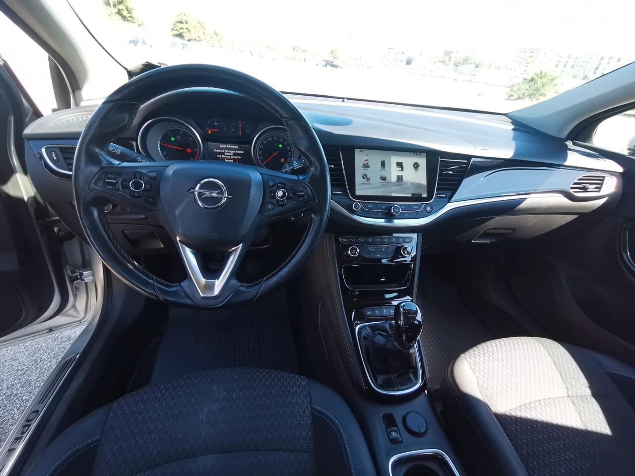 Opel Astra 1.6 CDTI 136CV Sports Tourer Cosmo