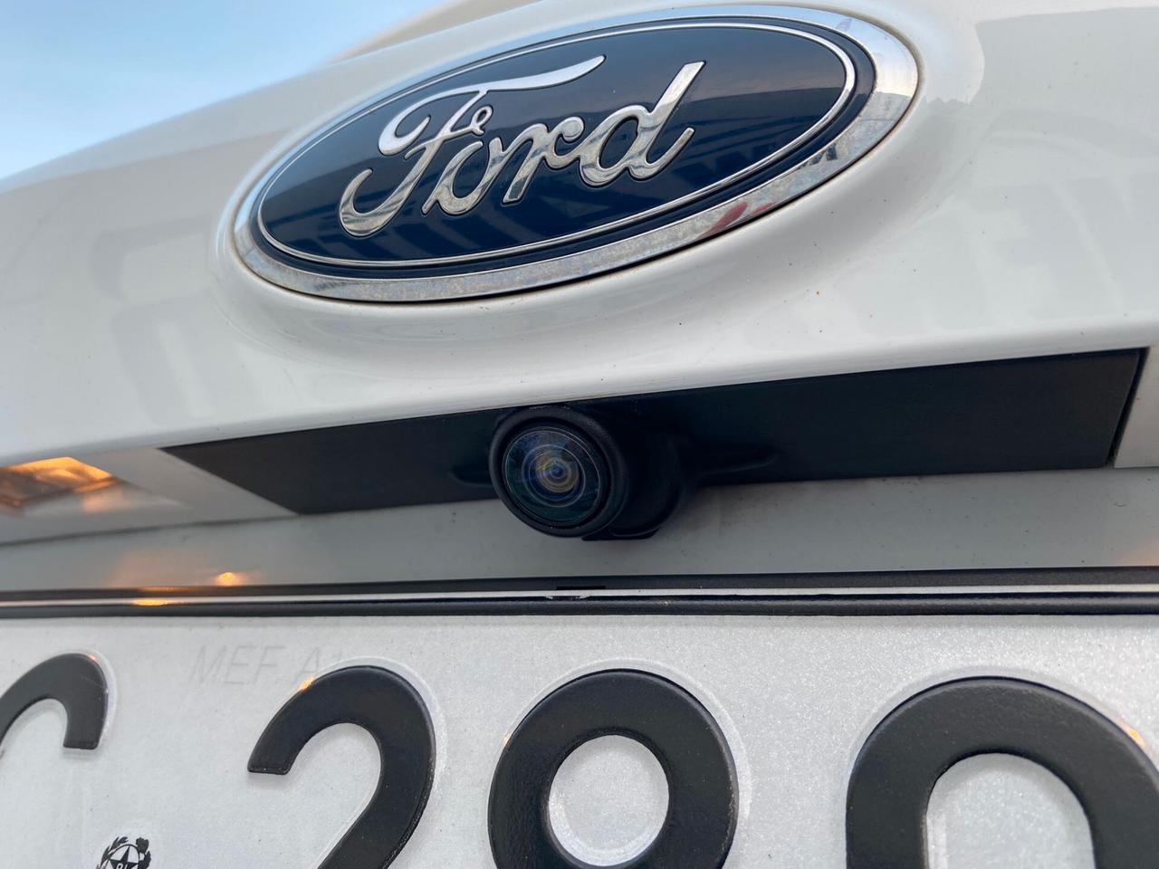 Ford Kuga 1.5 TDCI 120 CV S&S 2WD ST-Line