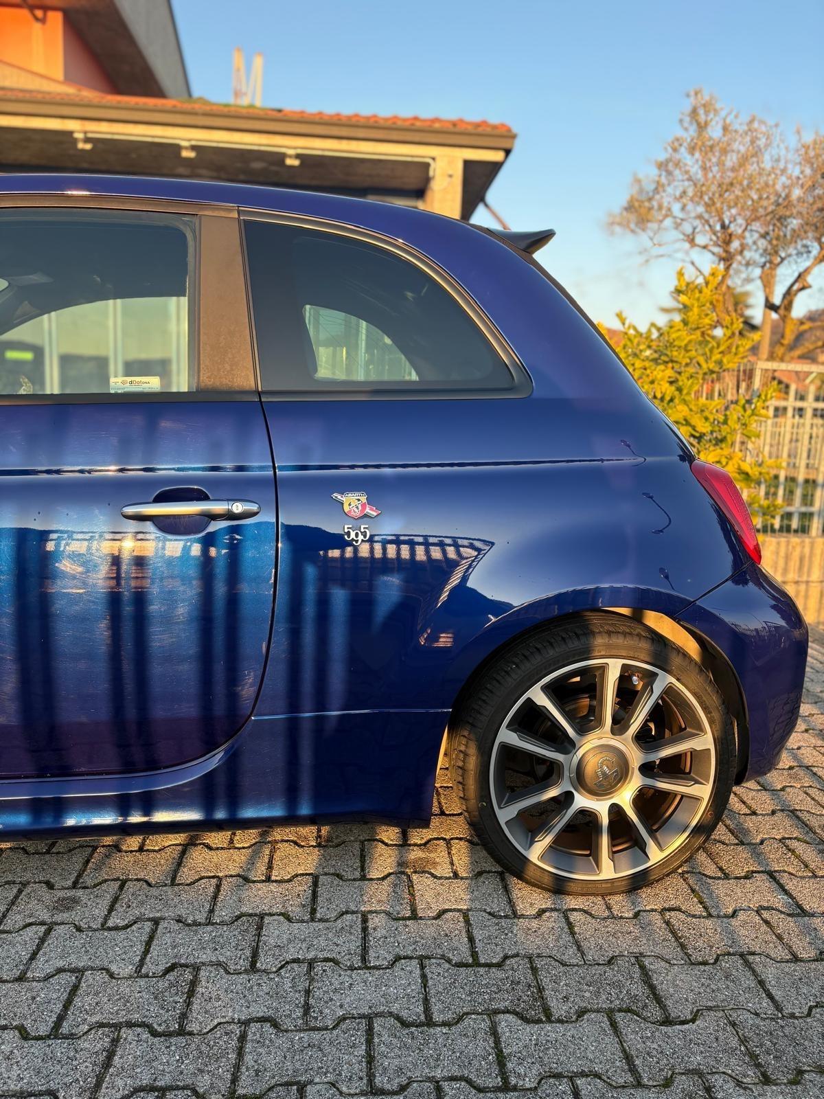 Abarth 595 1.4 Turbo T-Jet 165 CV Turismo