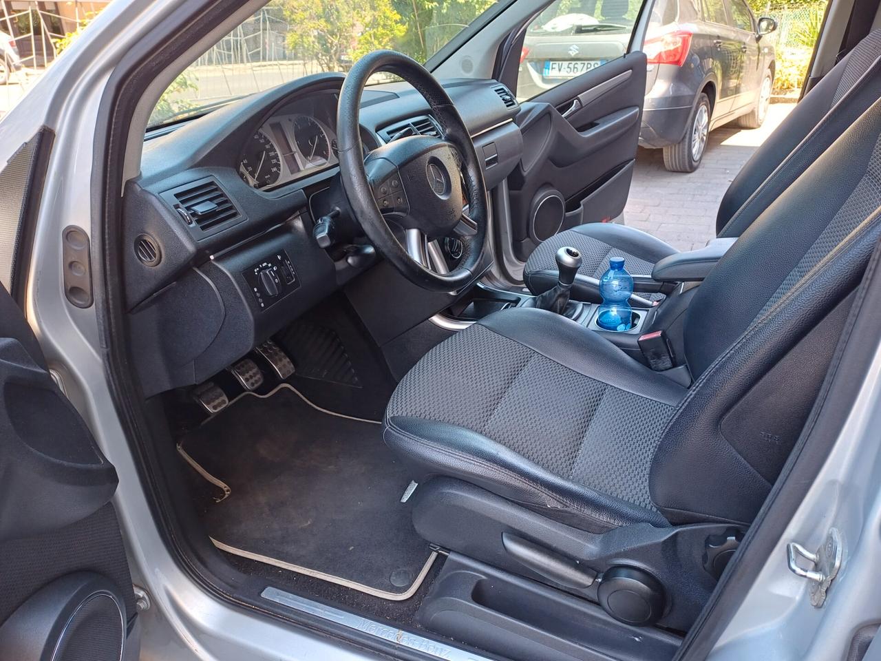 Mercedes-benz B 200 CDI Premium