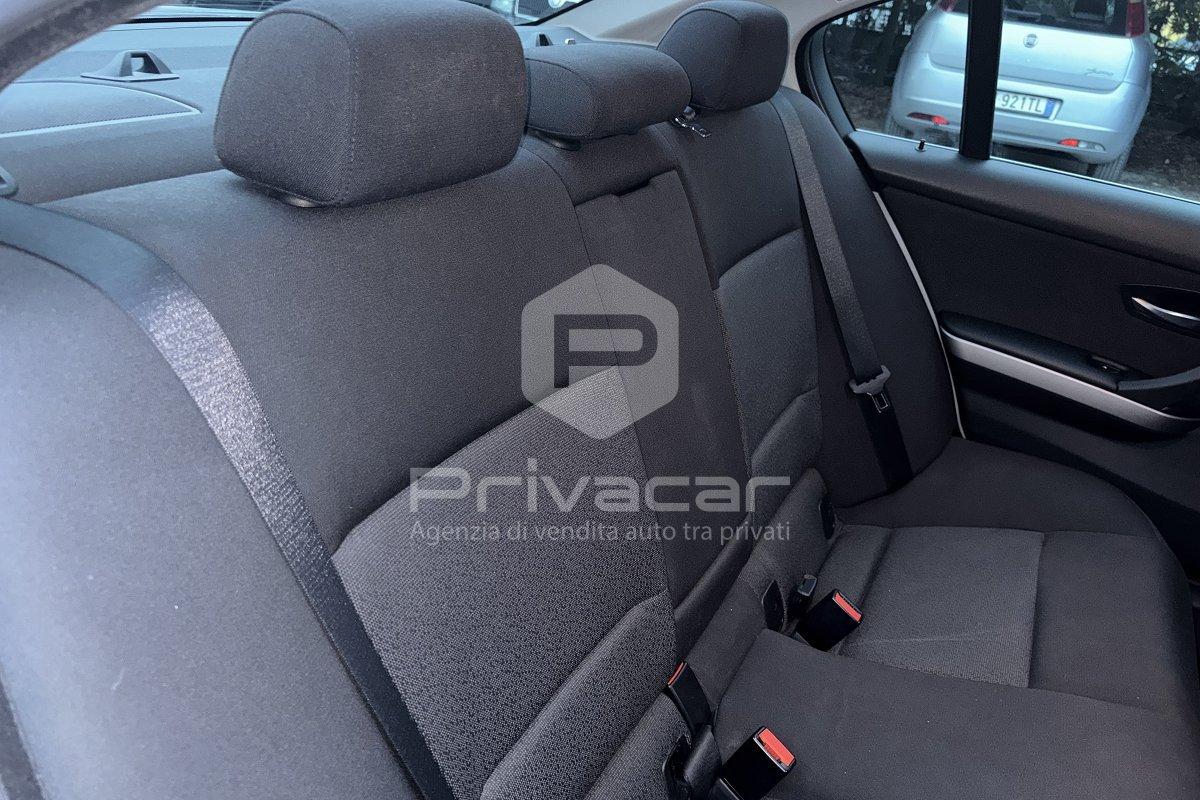 BMW 330xd cat Attiva