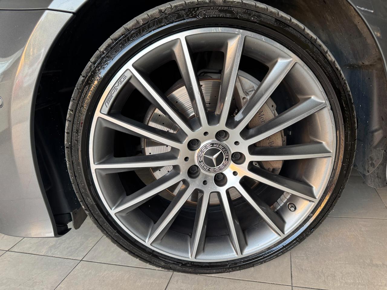 MERCEDES -BENZ E220 4 MATIC COUPè 2019 FULL