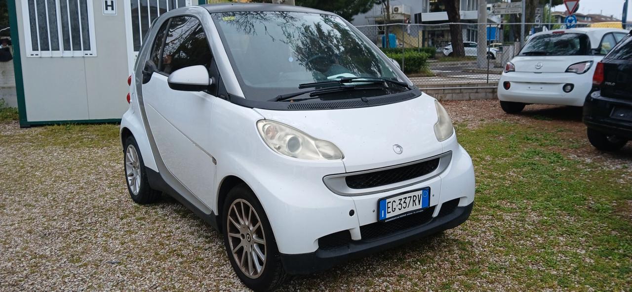 Smart ForTwo 1000 52 kW MHD coupé passion