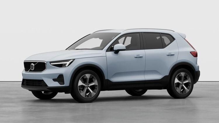 VOLVO XC40 CORE B3 AUTO PREZZO PROMO FINO AL 31/12/2025