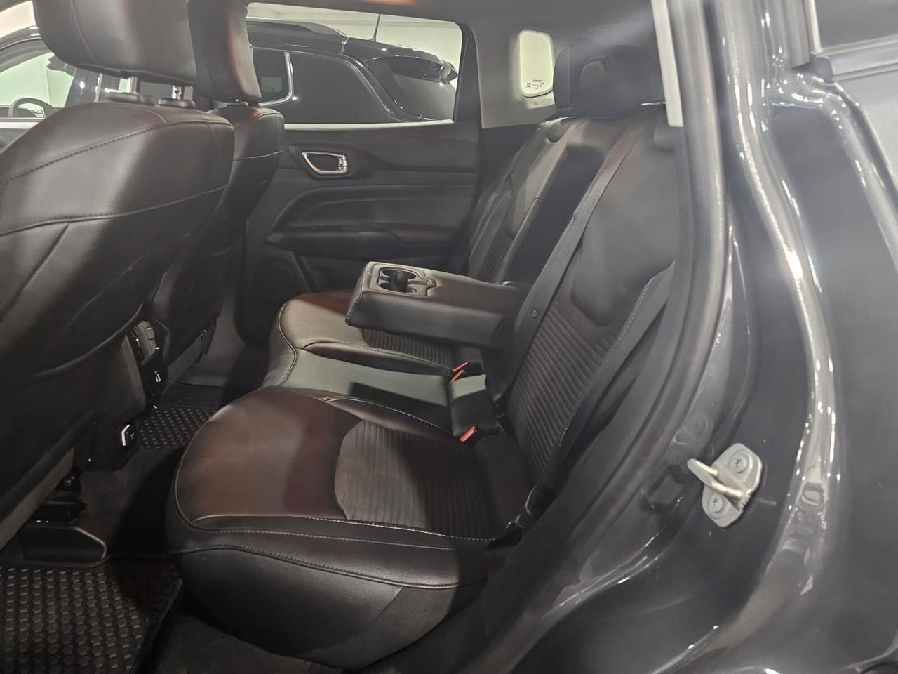 NUOVA JEEP COMPASS MY22 1.6 MJT 130CV LIMITED BLACK LINE