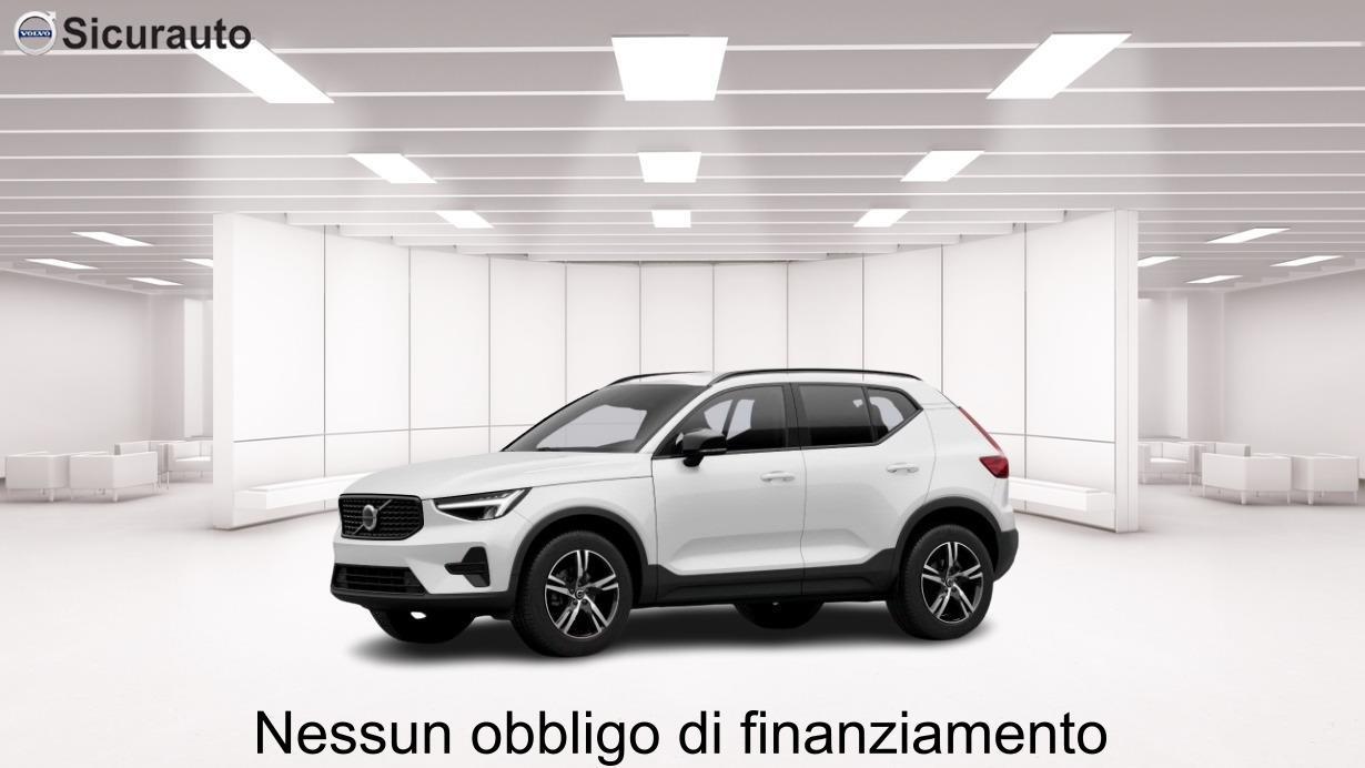 VOLVO Xc40 B3 Mild Hybrid Automatico Ultra Dark