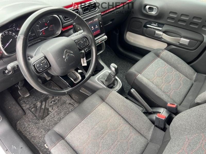 Citroën C3 (B618) PURETECH 82 SHINE