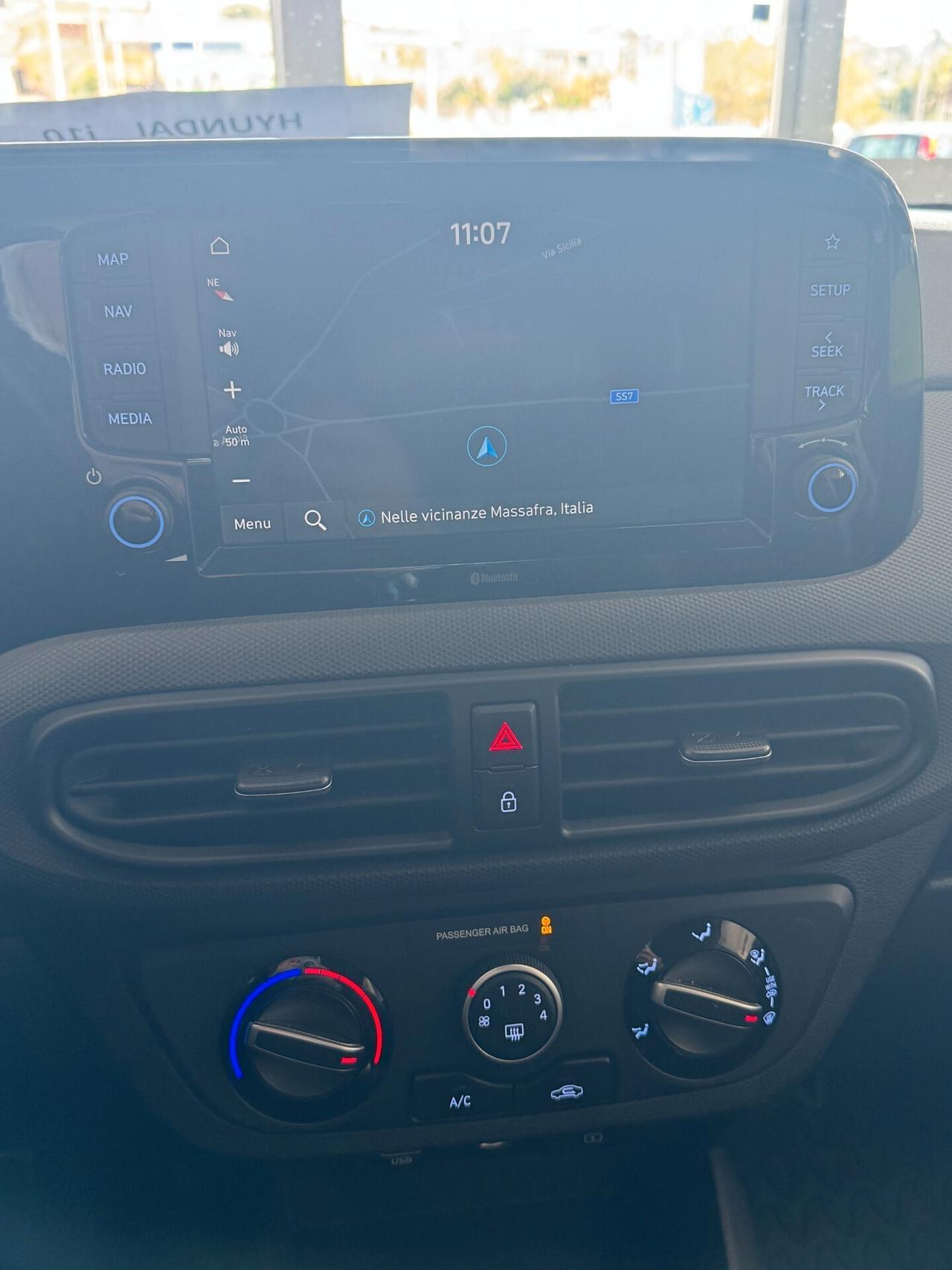 HYUNDAI i10 - FULL OPRIONAL 1.0 MPI Connectline